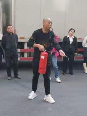 江西省美术馆开展冬季消防大练兵